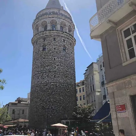 Historical In The Heart Of Galata * 이스탄불